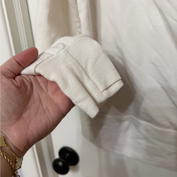 Athleta Recharge Crossover Buttery Soft Cozy Ivory Knit Top Sweatshirt Medium - Picture 6 of 9